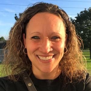 Meet your Posher, Tonia